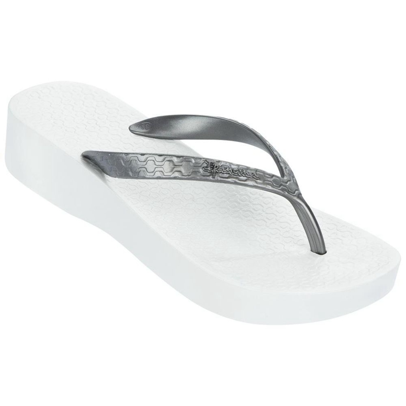 Women\'s Ipanema Brasil Tropical Plat  Flip Flops White | GNICFAV-05