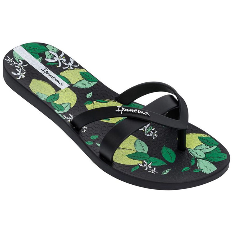 Women\'s Ipanema Kirei Silk V  Flip Flops Black | CUFDVHP-23